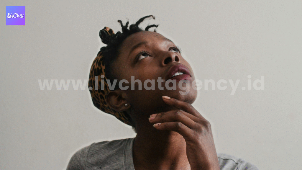 When to Look Out for an Agent as LivChat Hosts